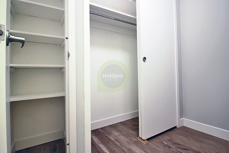 1118 S Michigan Ave - Photo 3 of 5