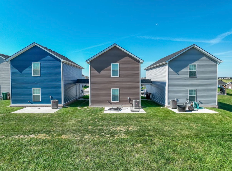 3008 Bodie Ct - Photo 3 of 20