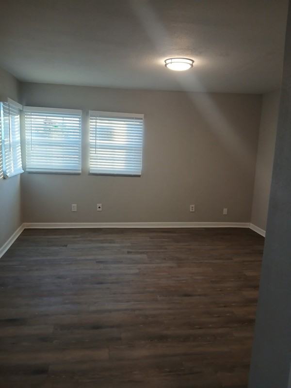 1602 N Hughes St - Photo 7 of 11