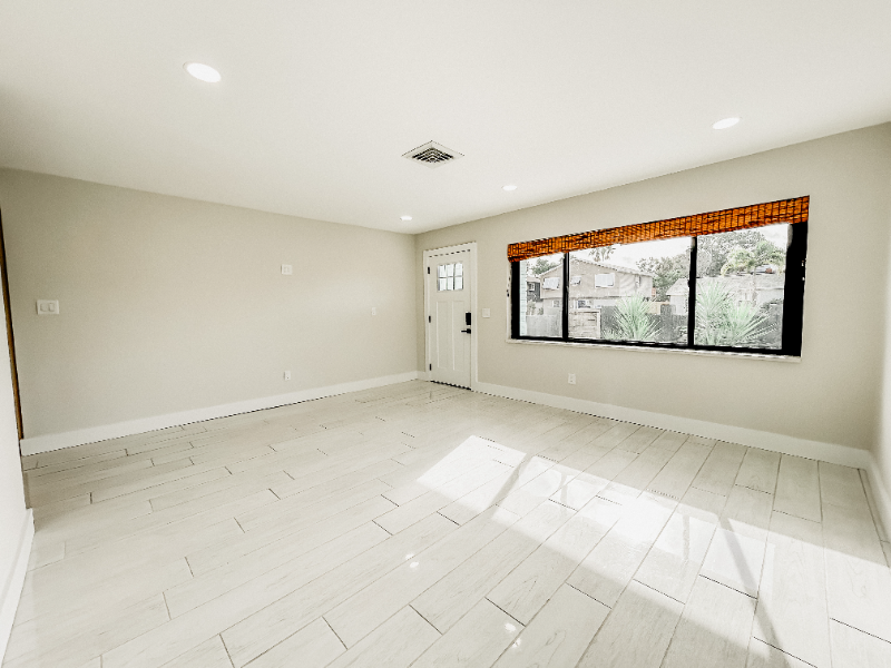 1847 Shore Acres Blvd Ne - Photo 4 of 20