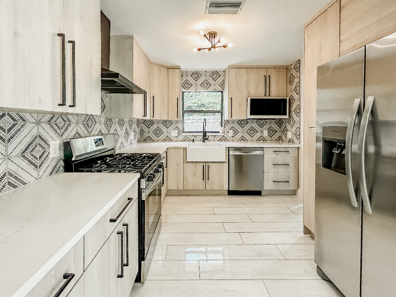 1847 Shore Acres Blvd Ne - Photo 6 of 20