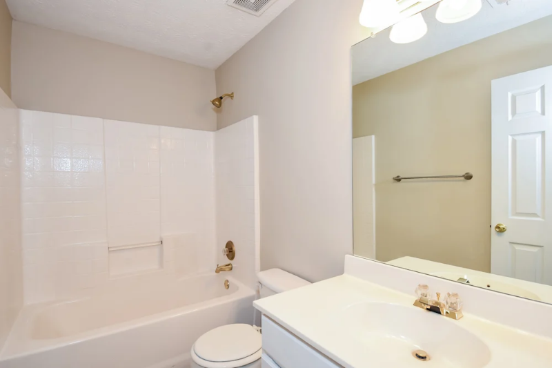 2291 Grand Jct - Photo 3 of 9