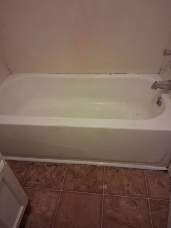 1600 Howard Ave #1600 - Photo 6 of 8