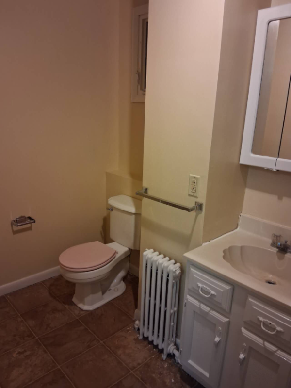 1600 Howard Ave #1600 - Photo 7 of 8