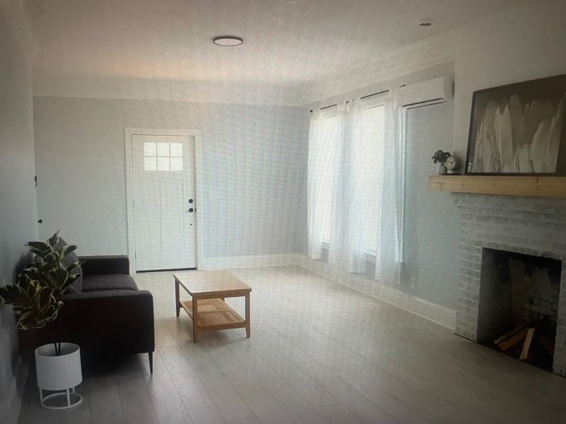 133 Williams St #1 - Photo 2 of 8