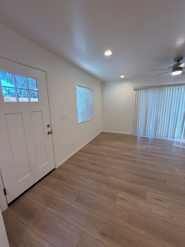 2214 Finch Ln - Photo 3 of 16