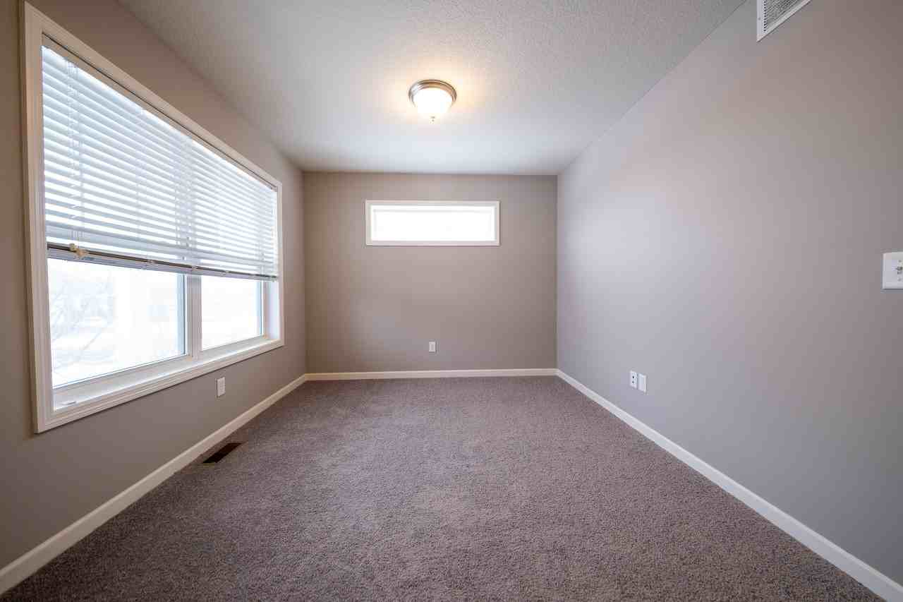 20817 Guthrie Dr #1 - Photo 4 of 37