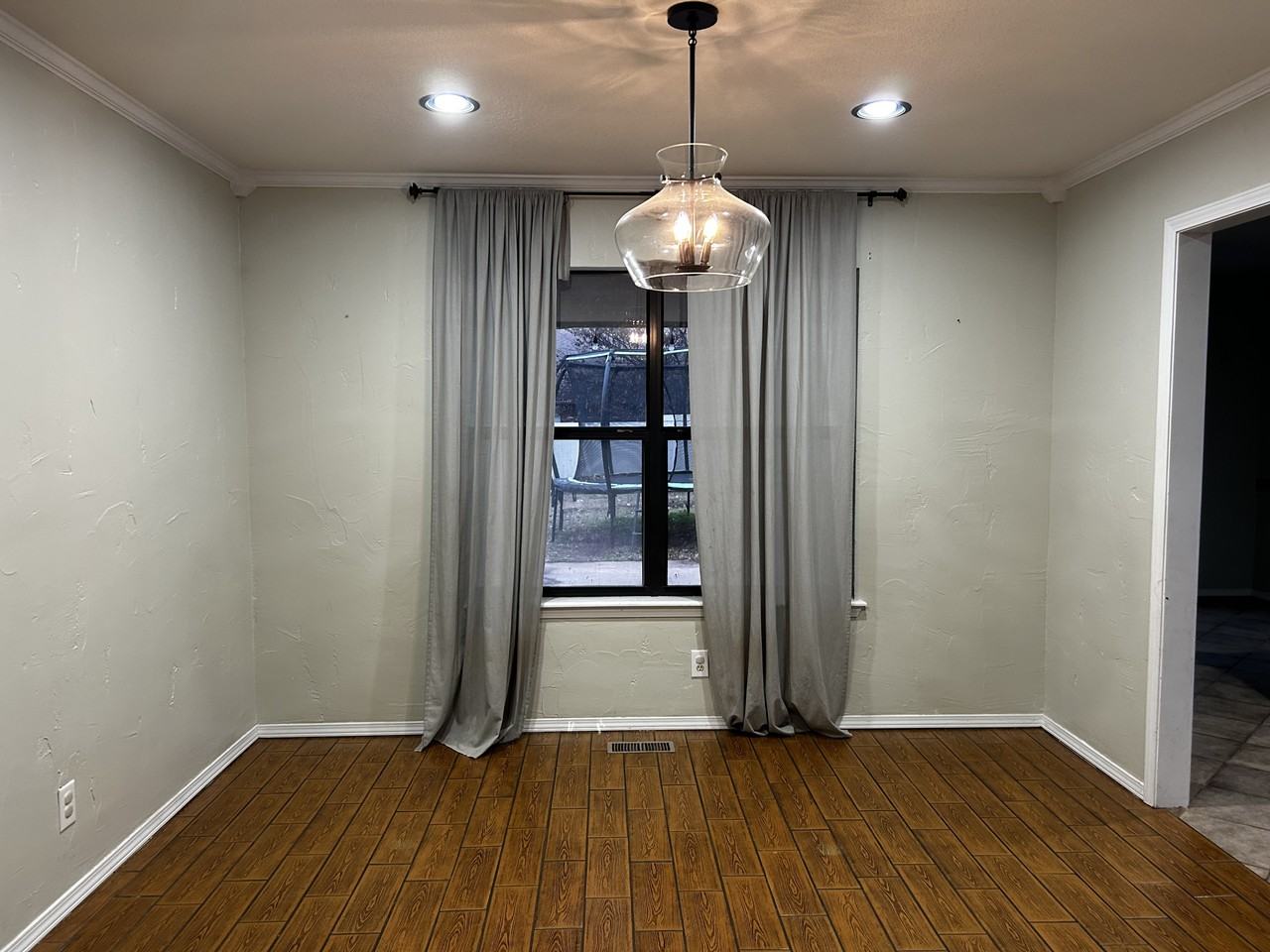 308 W Raleigh Pl #NA - Photo 5 of 10