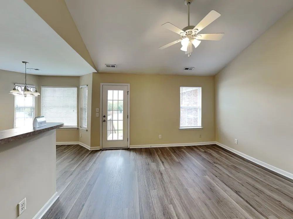 2205 Centergrove Rd #NA - Photo 2 of 9