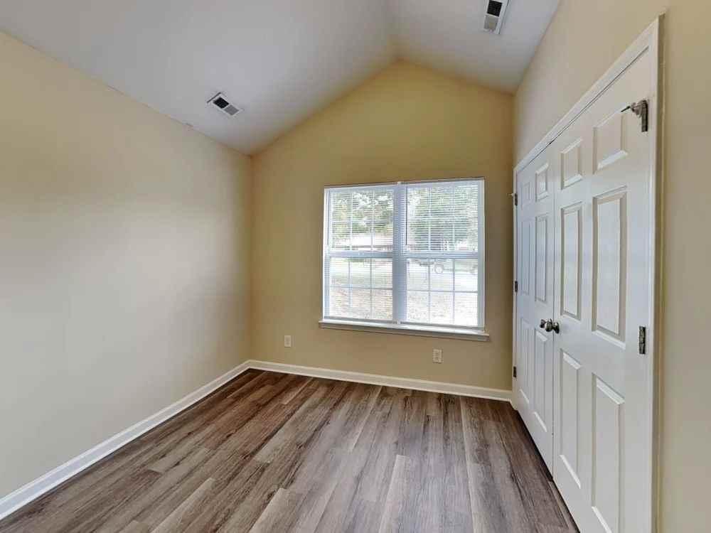 2205 Centergrove Rd #NA - Photo 5 of 9