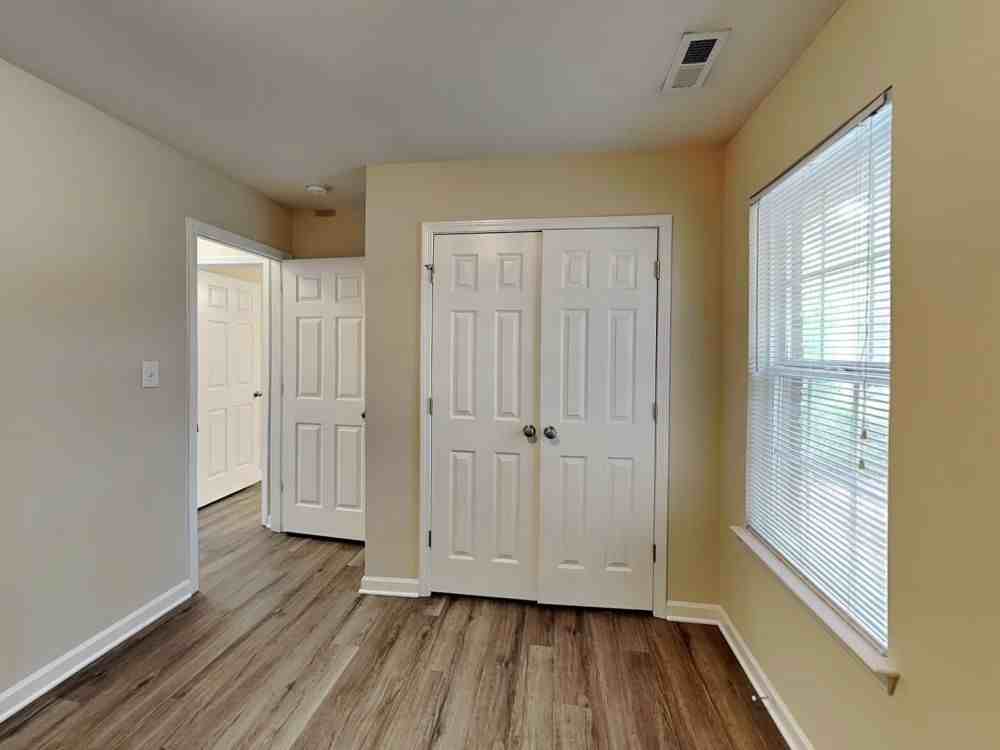 2205 Centergrove Rd #NA - Photo 6 of 9