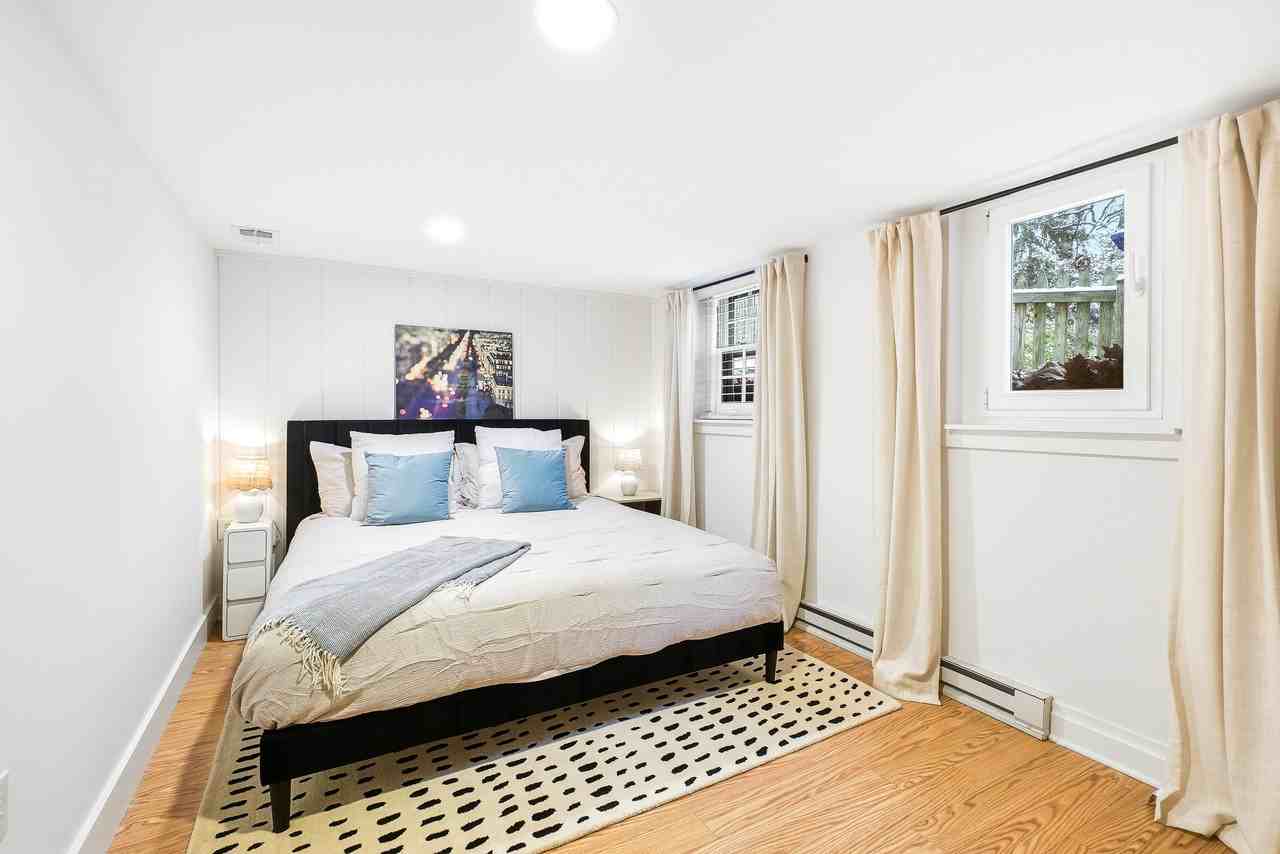 100 Sunnyside Road #B - Photo 6 of 21