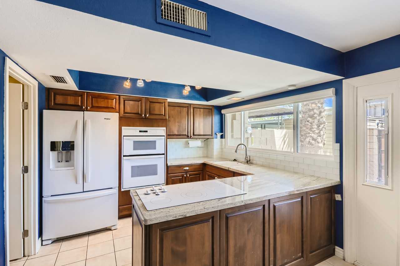 8476 E Chaparral Rd #8476 - Photo 5 of 11