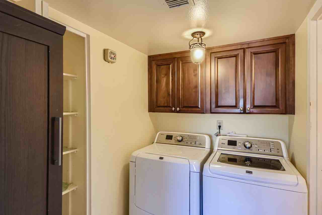 8476 E Chaparral Rd #8476 - Photo 6 of 11