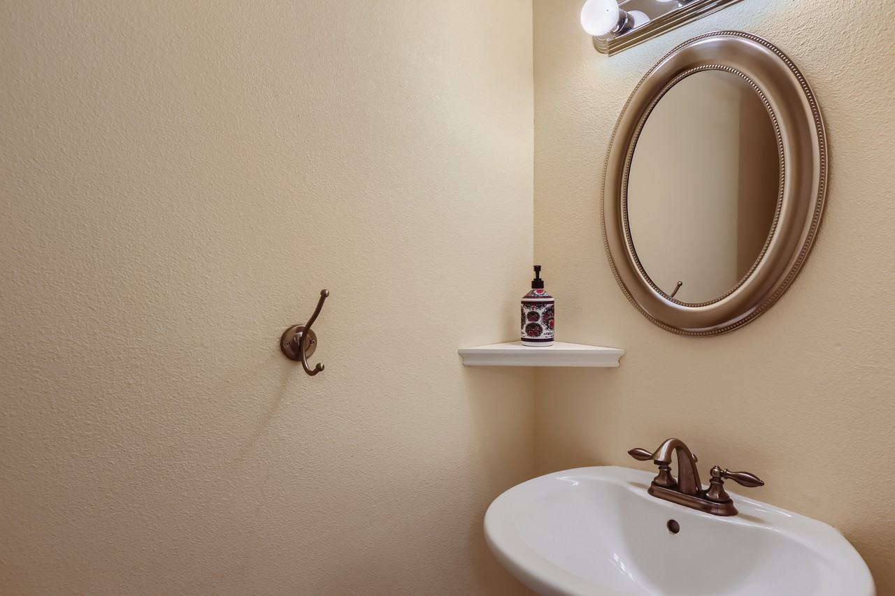 8476 E Chaparral Rd #8476 - Photo 7 of 11