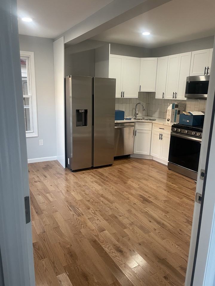 422 Cherry St #NA - Photo 2 of 9