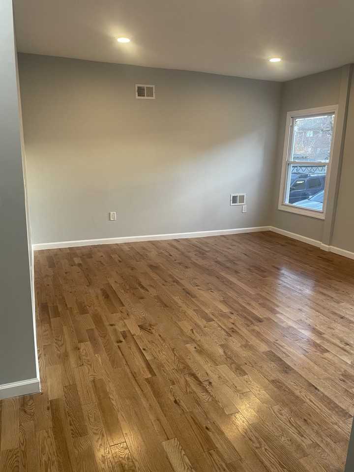 422 Cherry St #NA - Photo 4 of 9