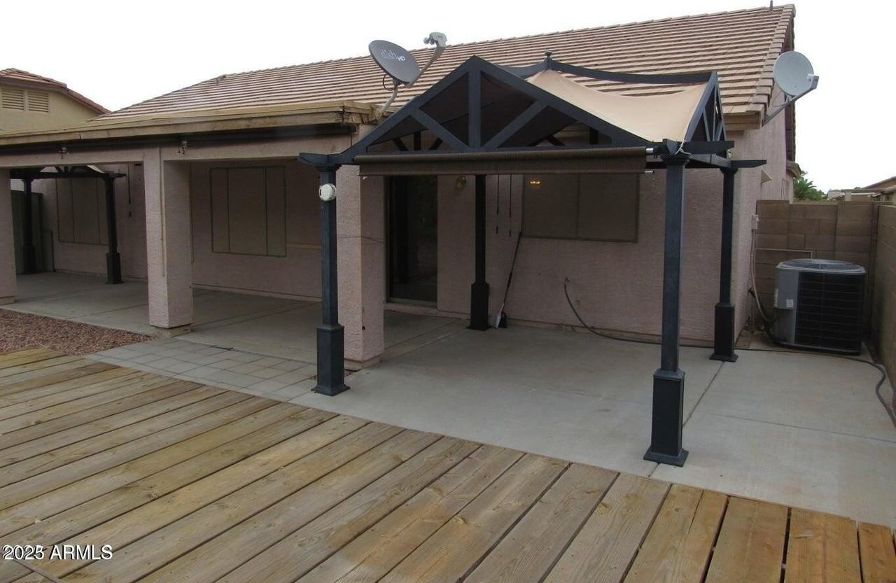 14230 N 152nd Ln - Photo 4 of 23