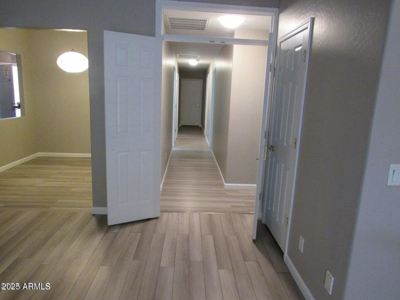 14230 N 152nd Ln - Photo 7 of 23