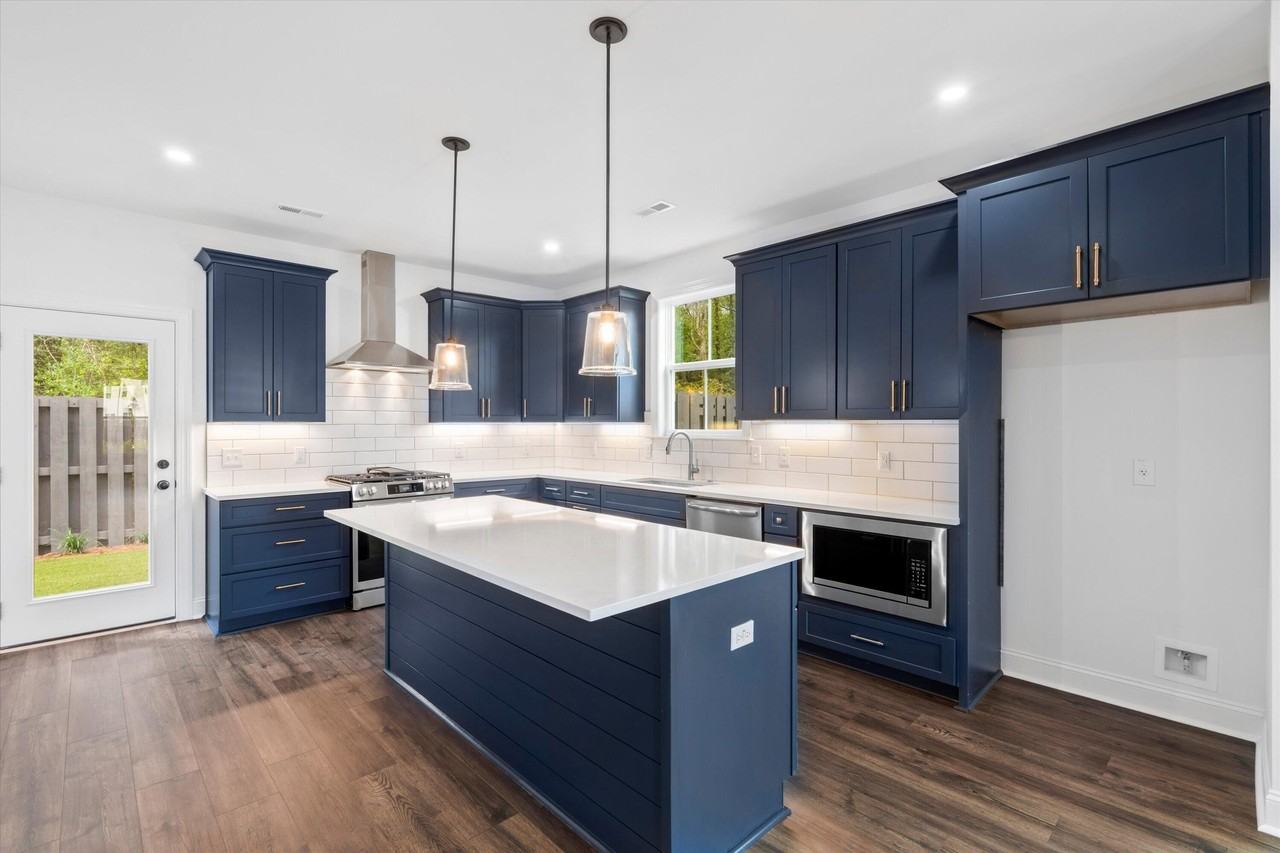 536 Hayes Park Blvd - Photo 5 of 25