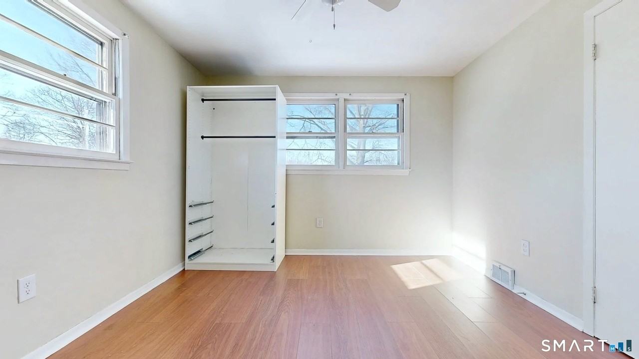 150 Adams St - Photo 6 of 13