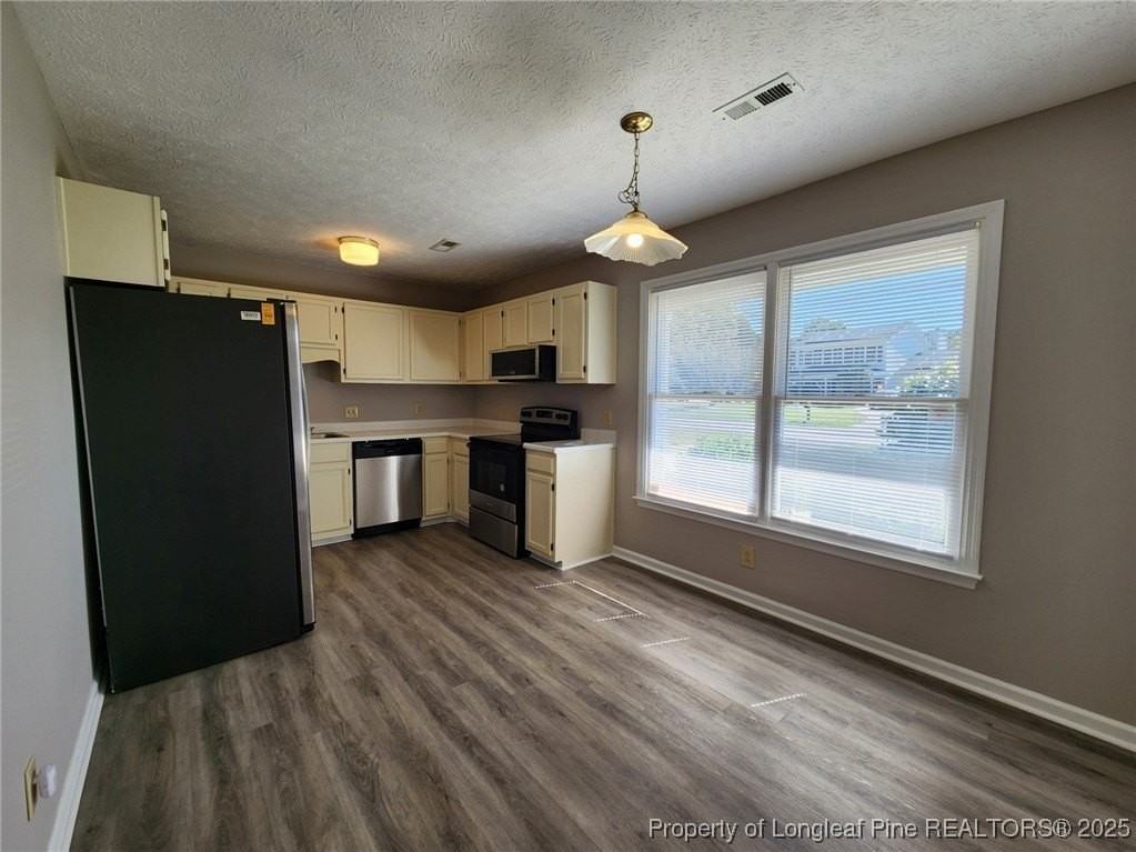 2908 Rosemeade Dr - Photo 5 of 18