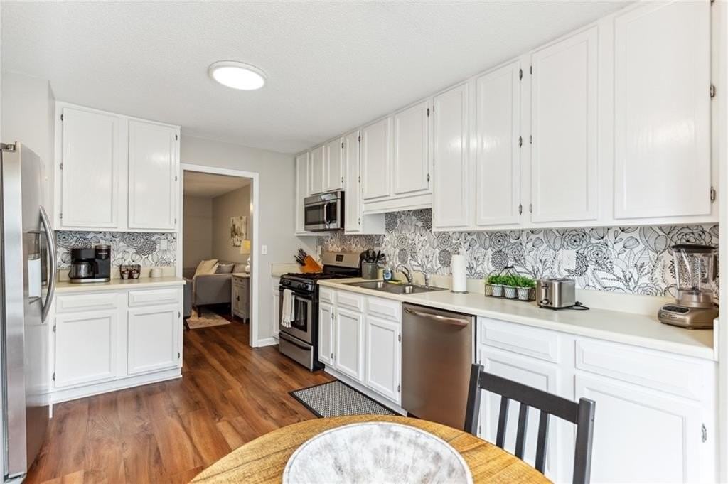 1166 Magnolia Way Se - Photo 7 of 26