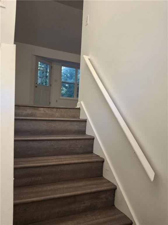 3145 Malvern Dr - Photo 7 of 15