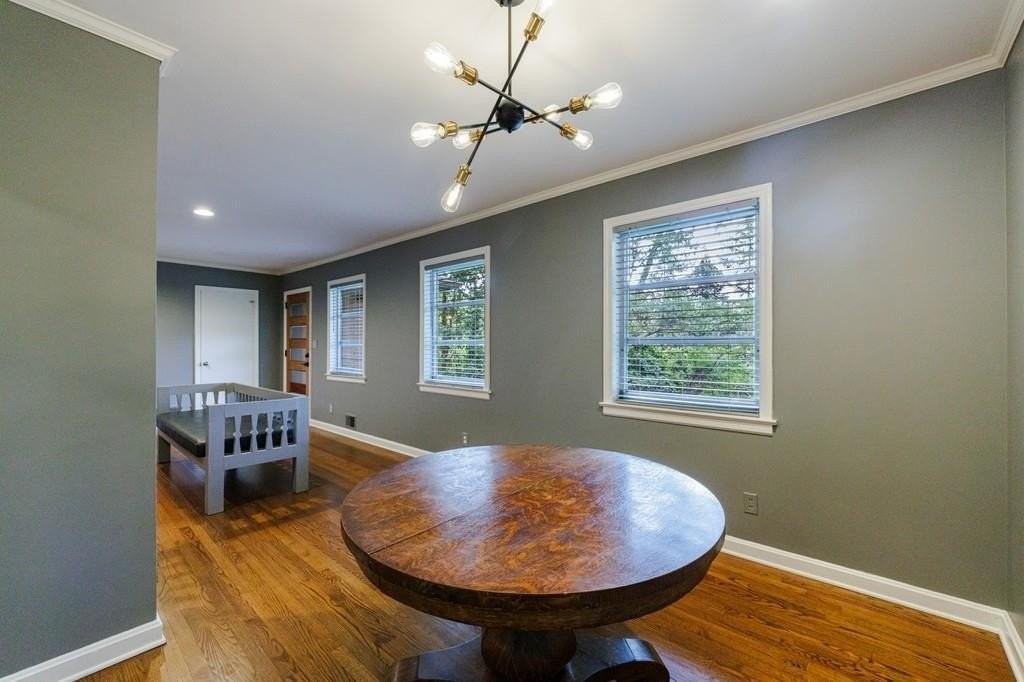 776 Windsor Pkwy - Photo 6 of 34