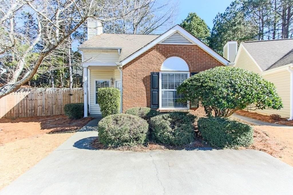 2733 General Schwarzkopf Ct Nw - Photo 2 of 37