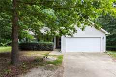 2804 James Henry Dr - Photo 1 of 1