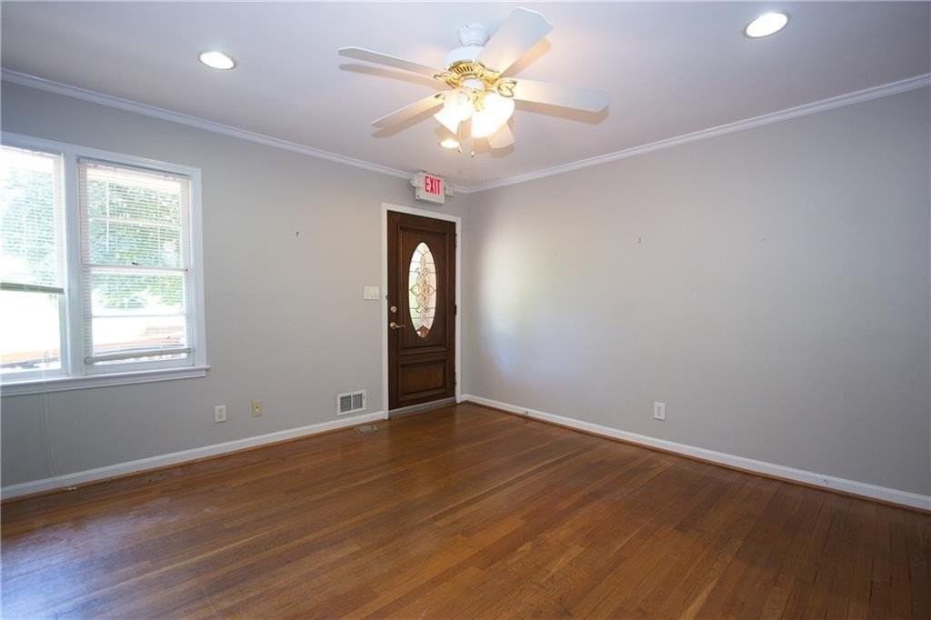 1835 Lawrenceville Hwy - Photo 3 of 34