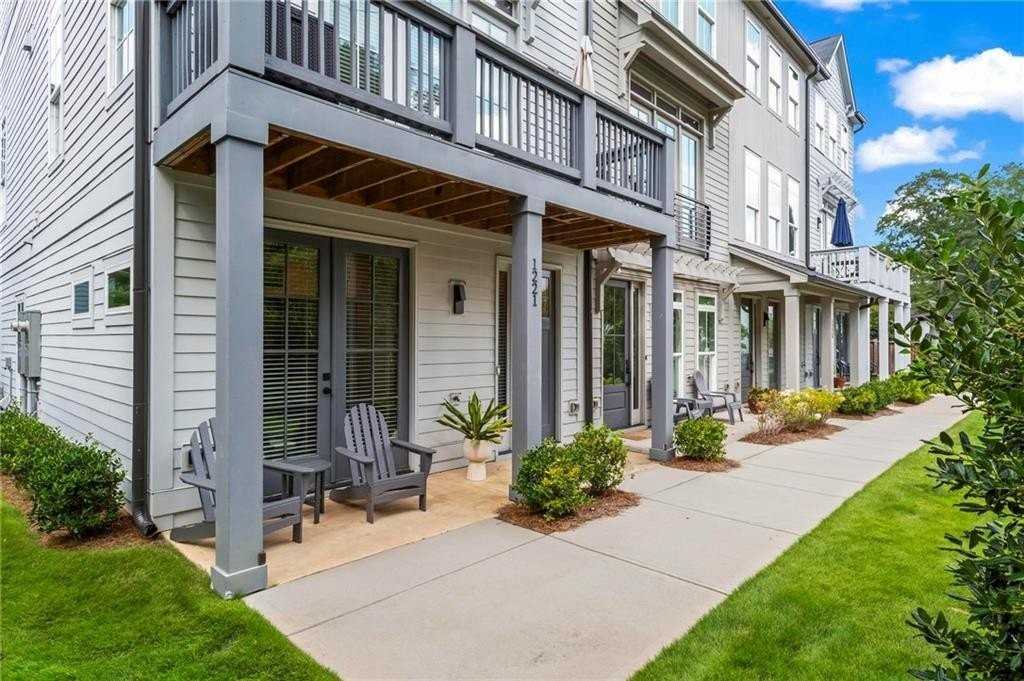 1221 Oxley Pl Nw - Photo 7 of 42