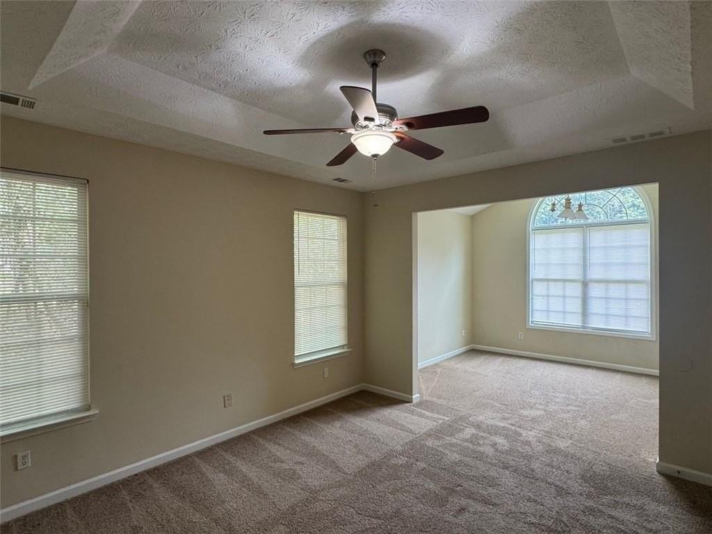 5736 Lakeside Dr - Photo 7 of 16