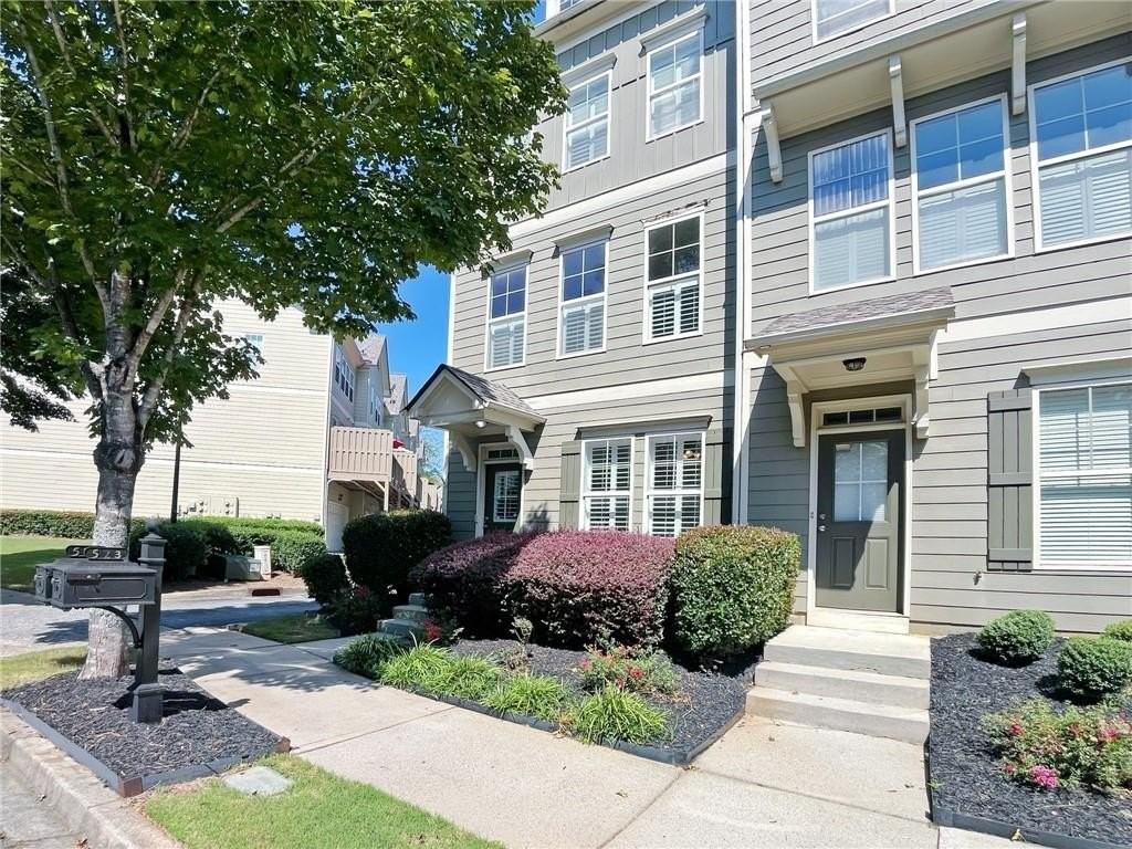 525 Grove Field Ct - Photo 3 of 50