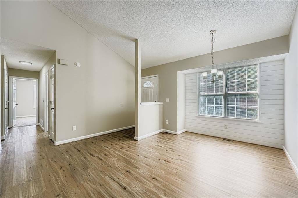 1233 Waterton Trl - Photo 3 of 11