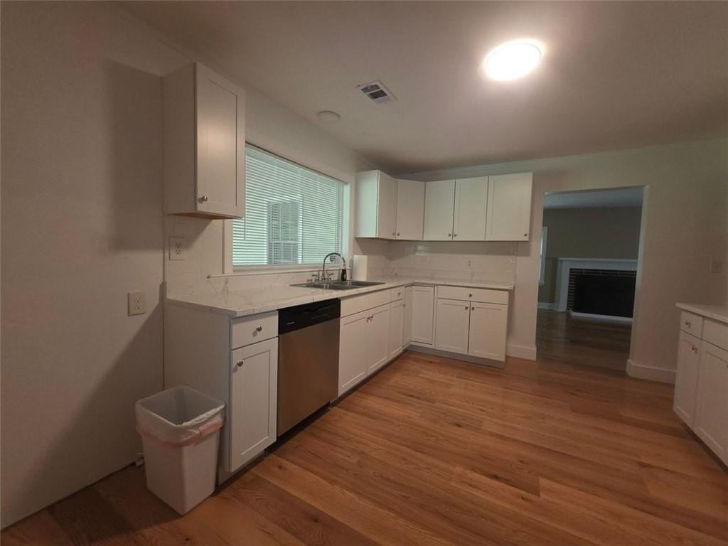 220 Tuscarora Trl - Photo 2 of 32