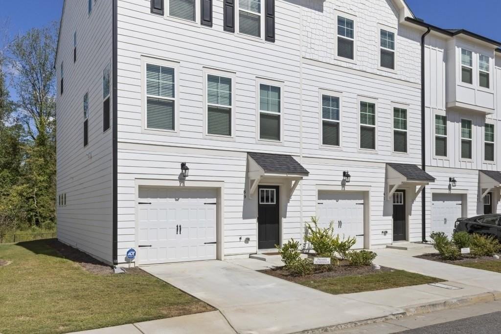 89 89 Werner Brook Way SE - Photo 2 of 14