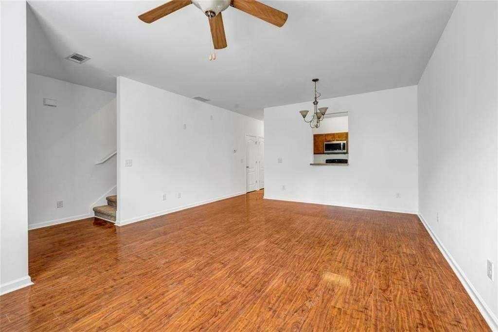 3037 Bonnes Dr - Photo 2 of 14