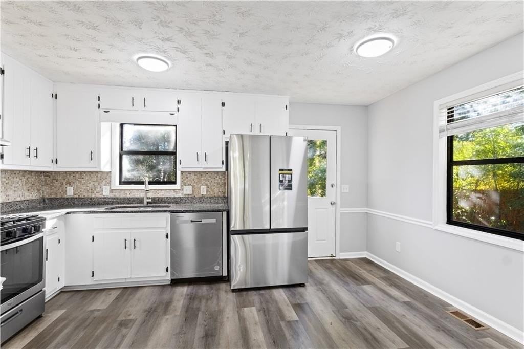 2998 Crooked Creek Rd Nw - Photo 5 of 16