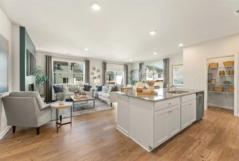 5109 Sidney Square Dr - Photo 3 of 30