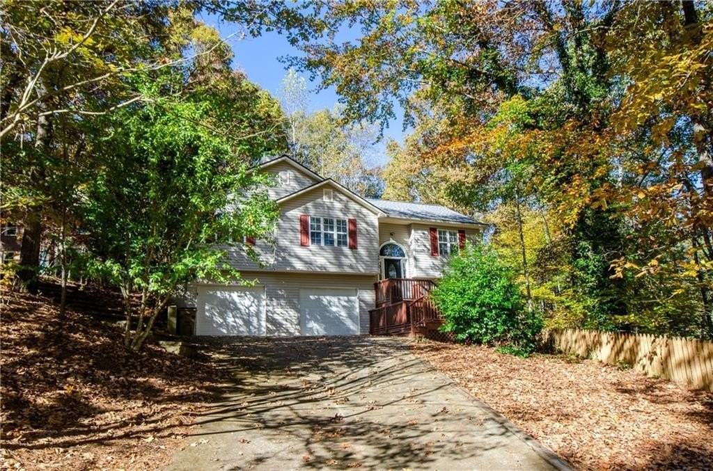 2470 Cambridge Hills Rd - Photo 2 of 42