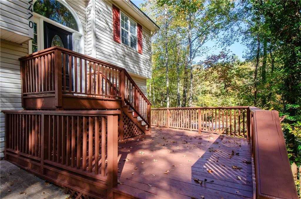 2470 Cambridge Hills Rd - Photo 4 of 42