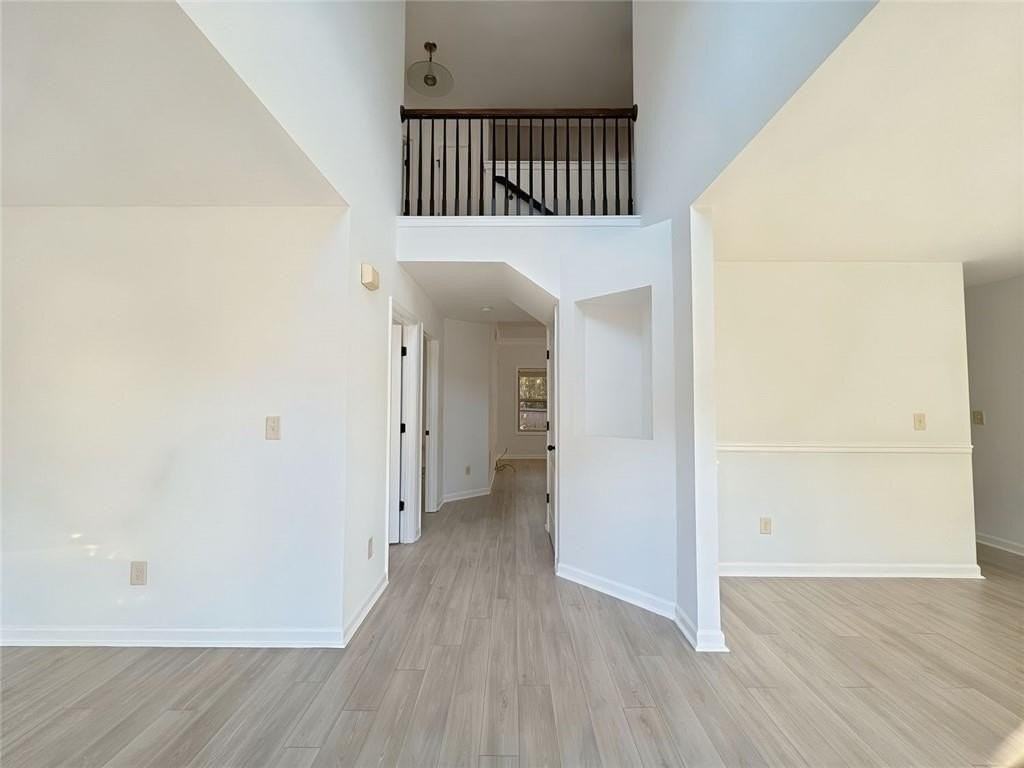 2416 Peach Shoals Cir - Photo 4 of 50