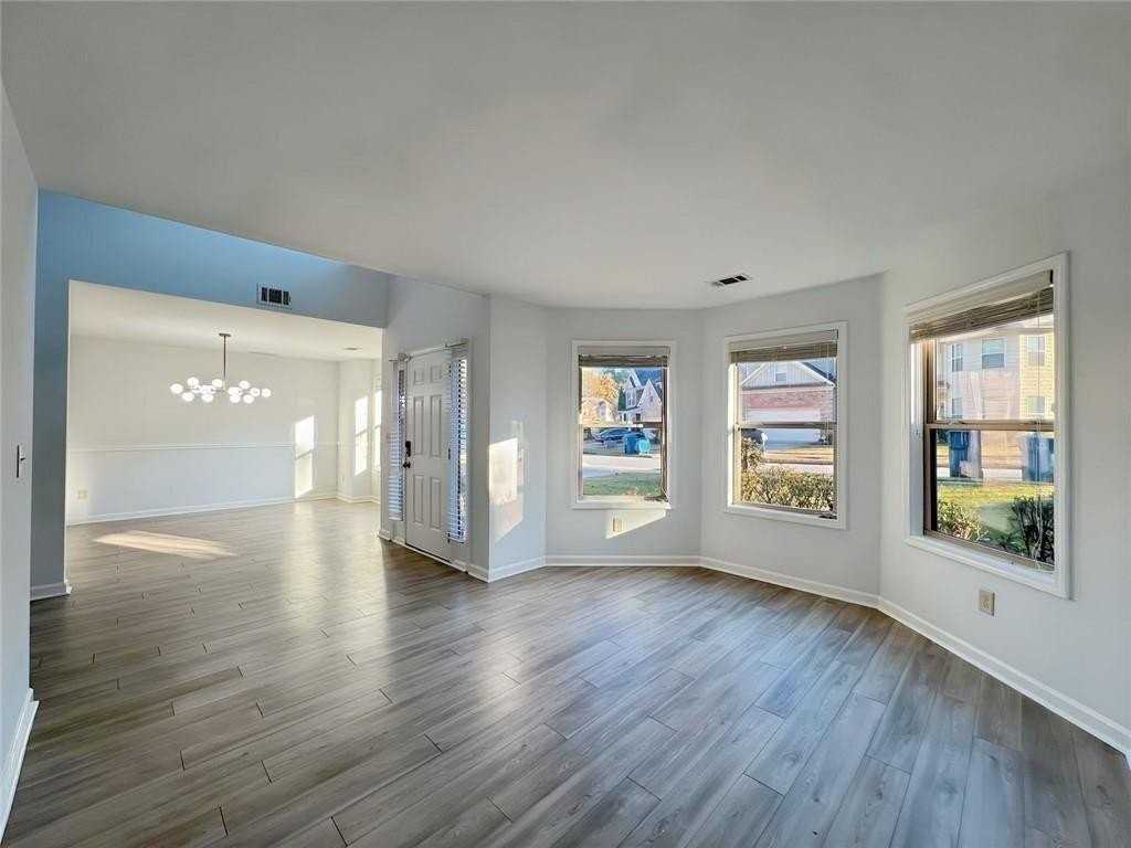 2416 Peach Shoals Cir - Photo 7 of 50