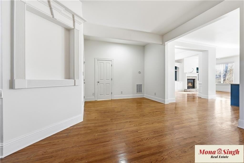 6961 Fellowship Ln - Photo 4 of 47