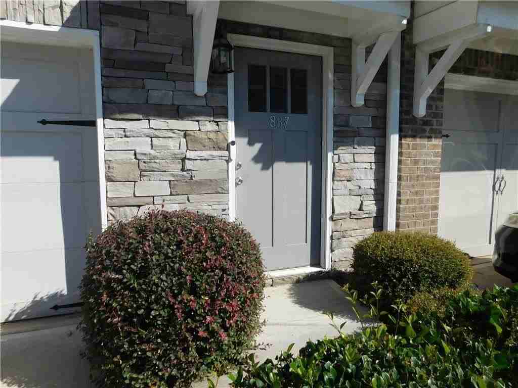 887 Society Cir Sw - Photo 2 of 31