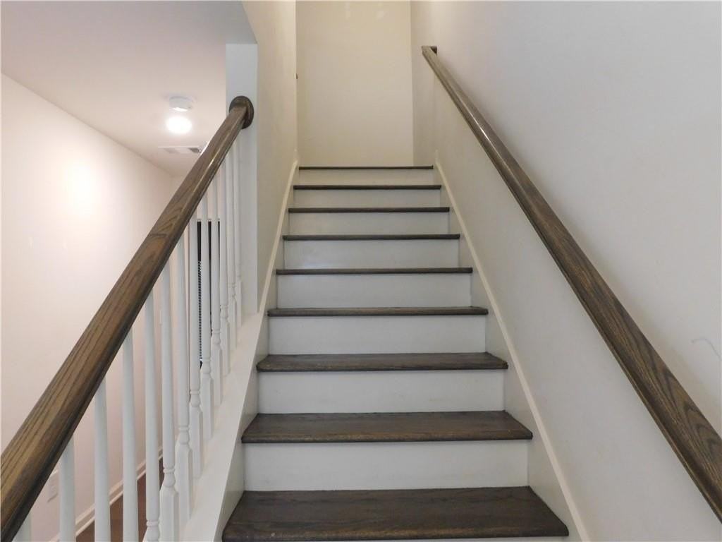 887 Society Cir Sw - Photo 7 of 31