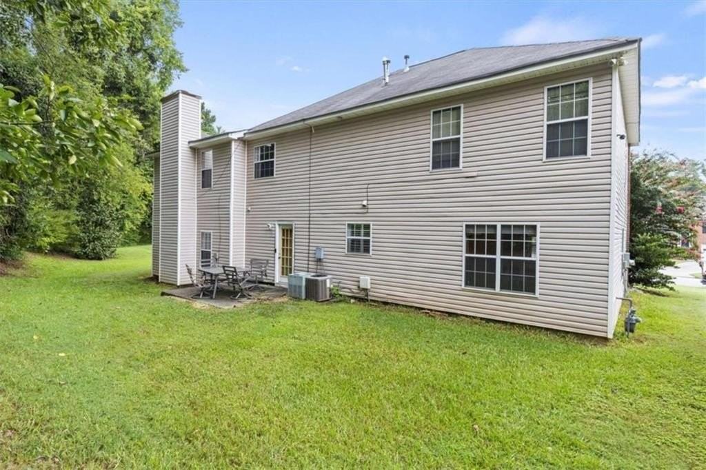 285 Cascade Rise Ct Sw - Photo 2 of 28