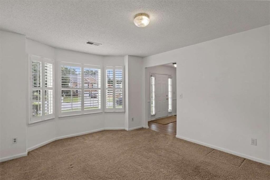 285 Cascade Rise Ct Sw - Photo 6 of 28